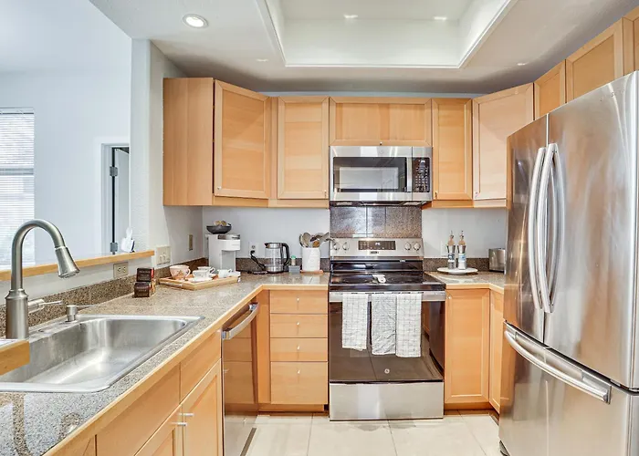 Holiday home Near Golf & Trails! Pet-friendly *