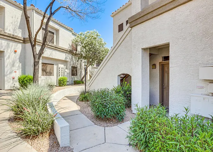 Near Golf & Trails! Pet-friendly Scottsdale